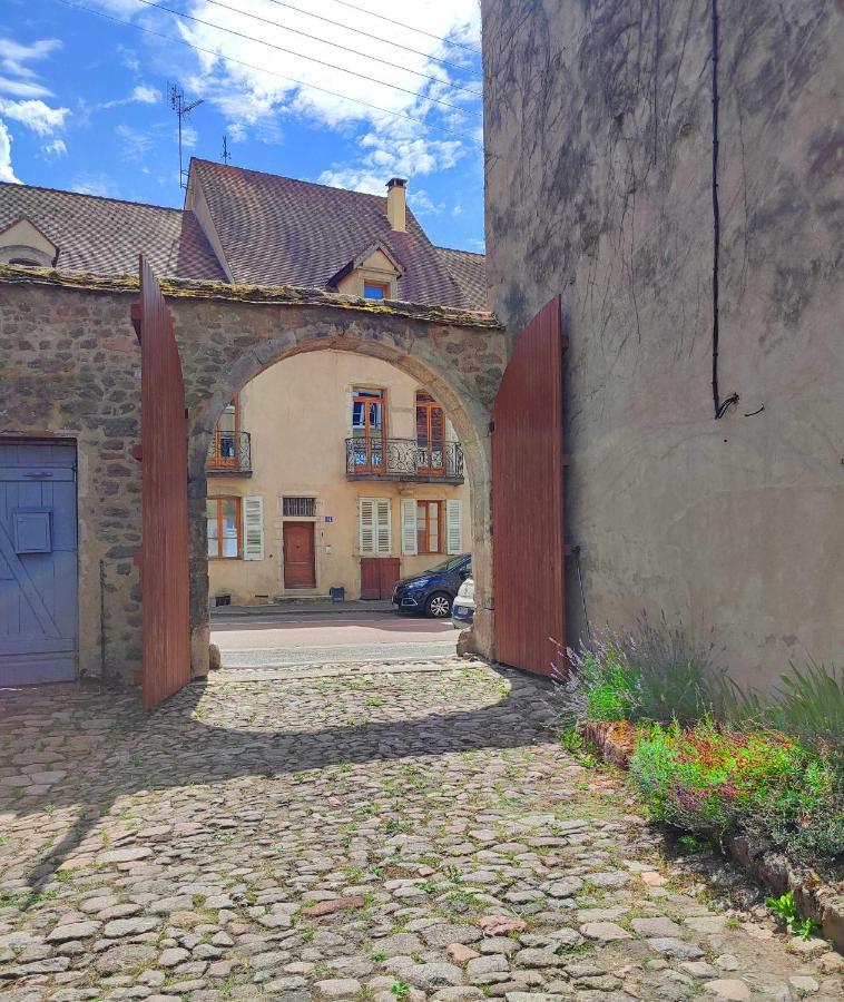 Studio - Pied A Terre Saulieu Bagian luar foto